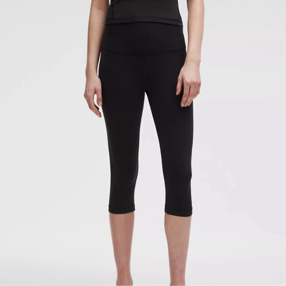 Lululemon Athletica Black capri🩷❤️🩷❤️